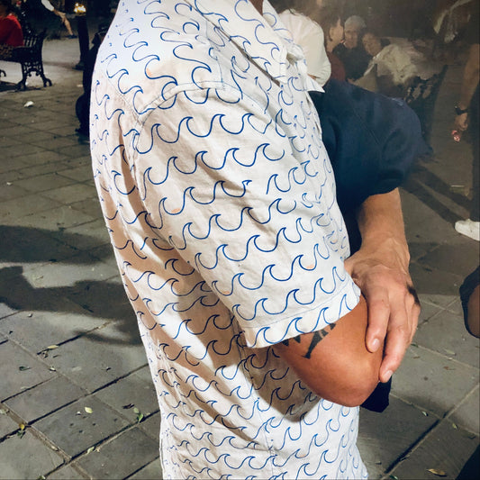 White Linen Men's Aloha Shirt - HODL Wave Print